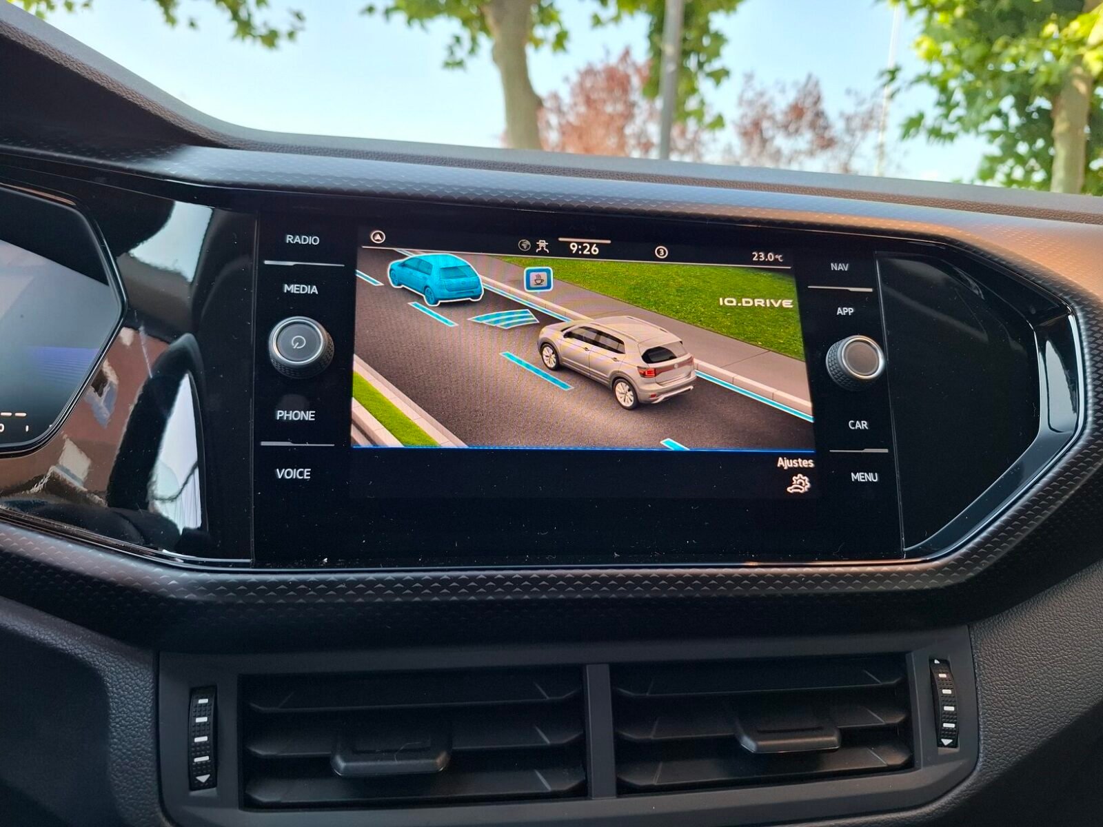 VOLKSWAGEN T-CROSS ADVANCE TSi