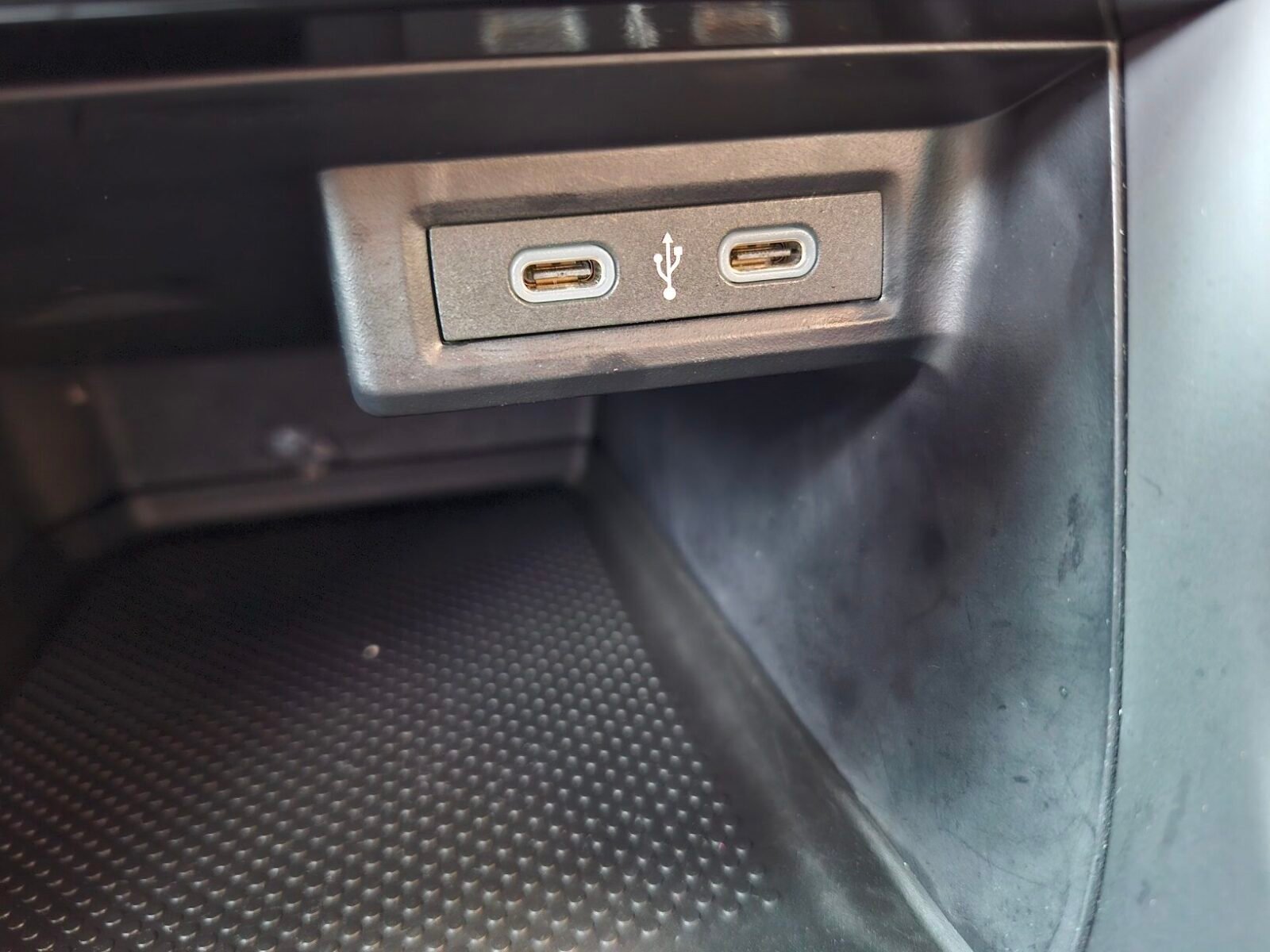 VOLKSWAGEN T-CROSS ADVANCE TSi