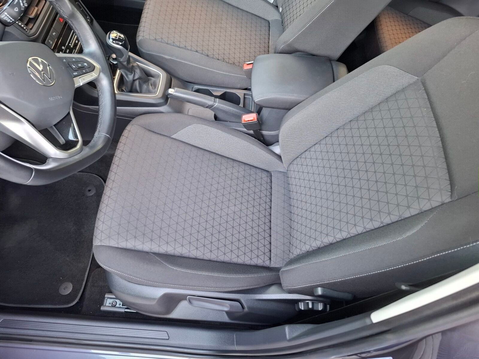 VOLKSWAGEN T-CROSS ADVANCE TSi