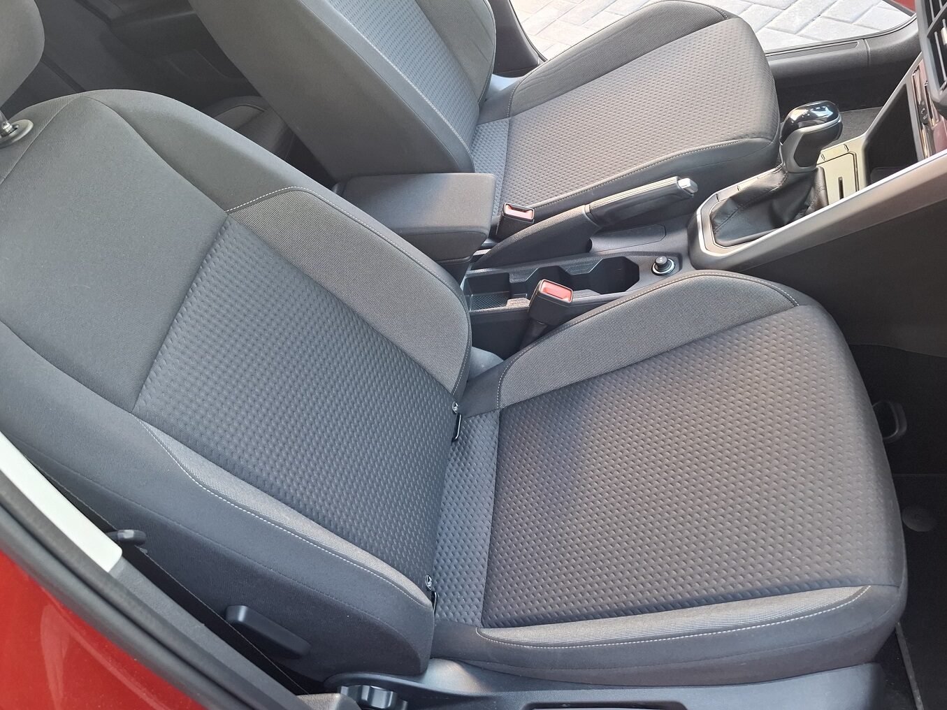 VOLKSWAGEN TAIGO LIFE DSG