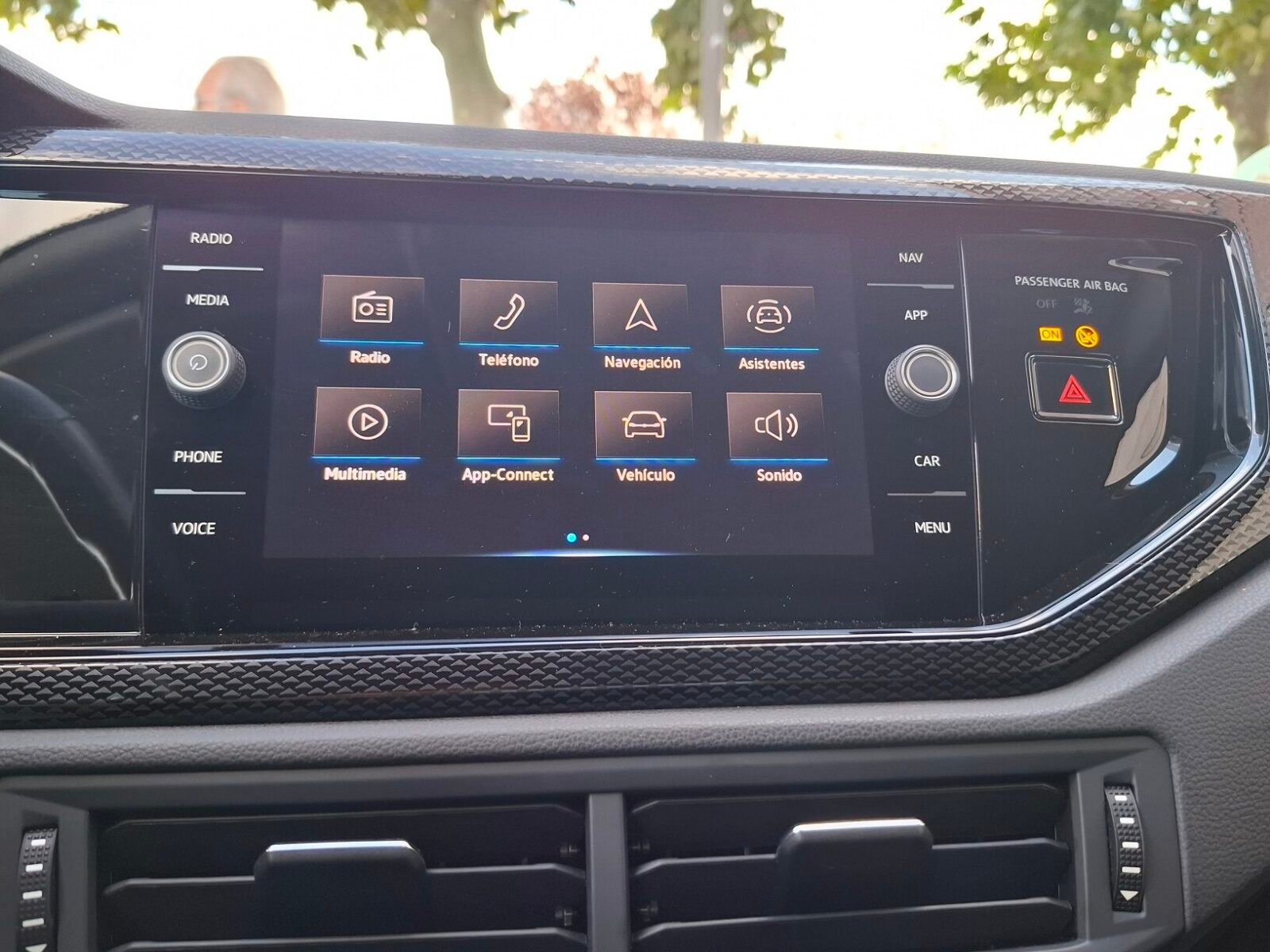 VOLKSWAGEN TAIGO LIFE DSG