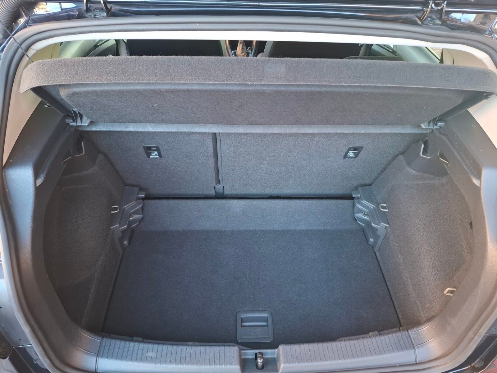 VOLKSWAGEN T-CROSS ADVANCE