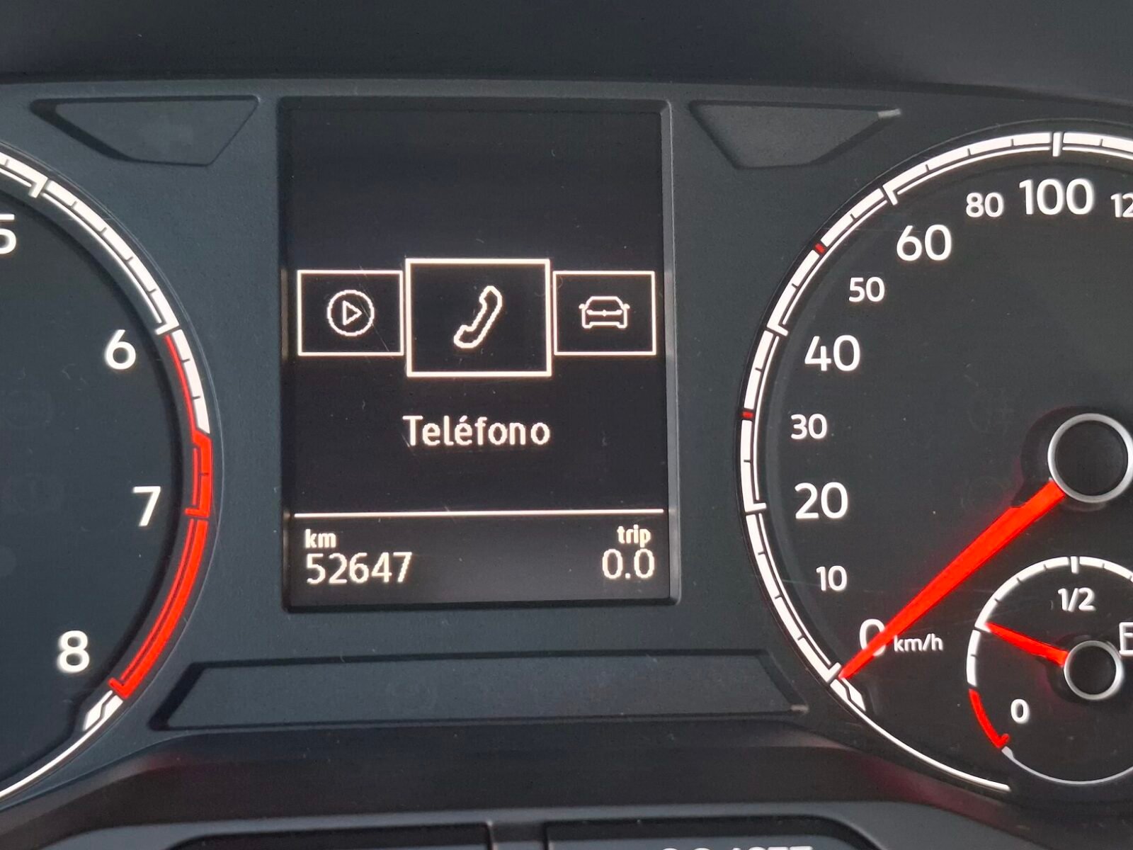 VOLKSWAGEN T-CROSS ADVANCE